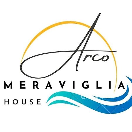 Arco Meraviglia House Bari Bagian luar foto