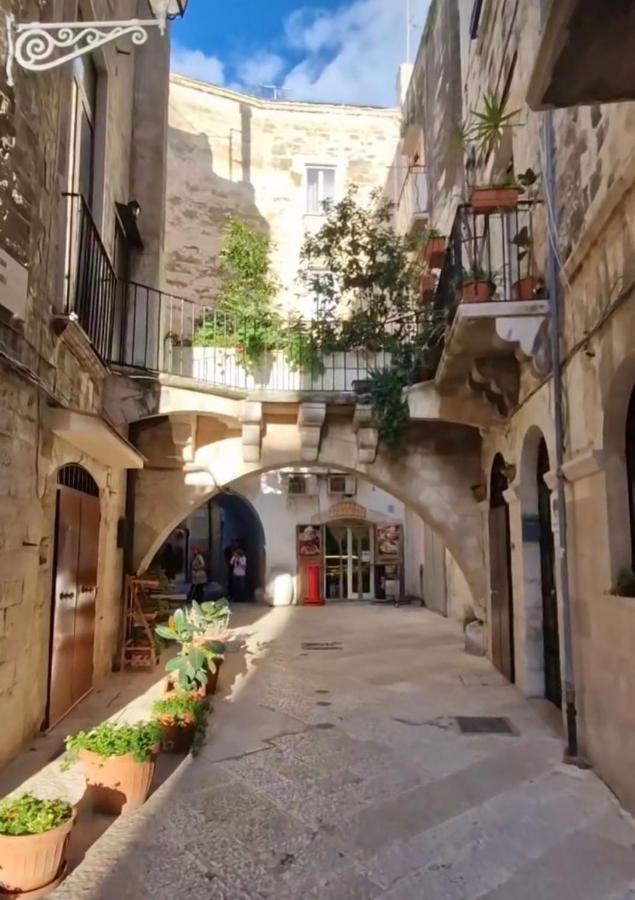 Arco Meraviglia House Bari Bagian luar foto